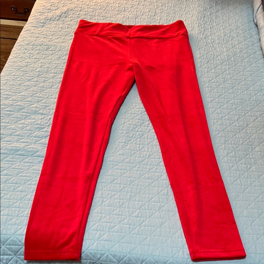 Vibrant Red Velvet feel Leggings - Picture 2 of 3